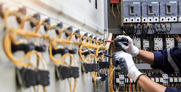 Professional Electrician technician working in Orangetree, FL